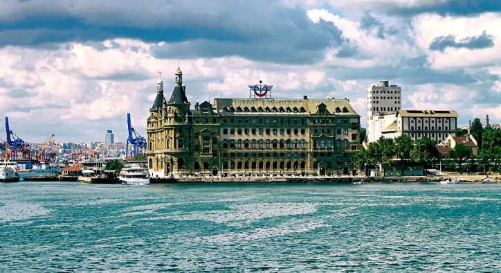 Kadıköy Evden Eve Nakliyat